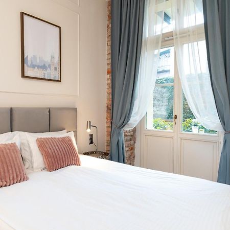 Cozy Apartment In Old Town Cracovia Esterno foto