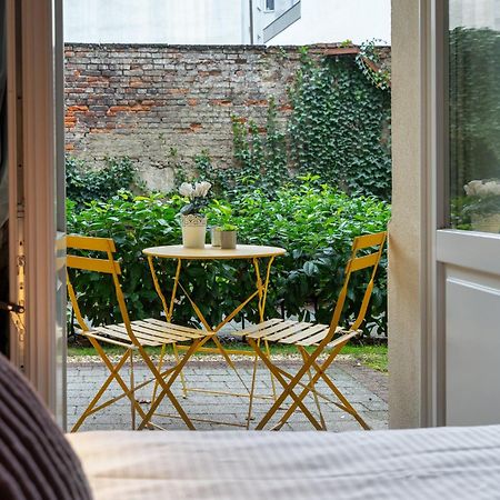 Cozy Apartment In Old Town Cracovia Esterno foto
